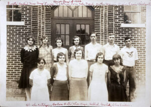 Media High Senior Class of 1932 in front of school